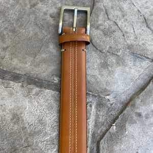 TASSO ELBA MENS ITALIAN LEATHER BELT. CONDITION IS USED. SZ 36